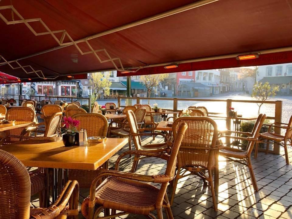 Grand Cafe De Bourgondier Hotel
